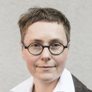 Angela Steidele